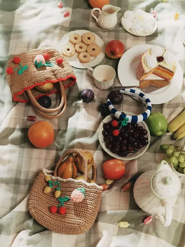 Raffia Fruit Tote Bag Raffia Fruit Tote Bag