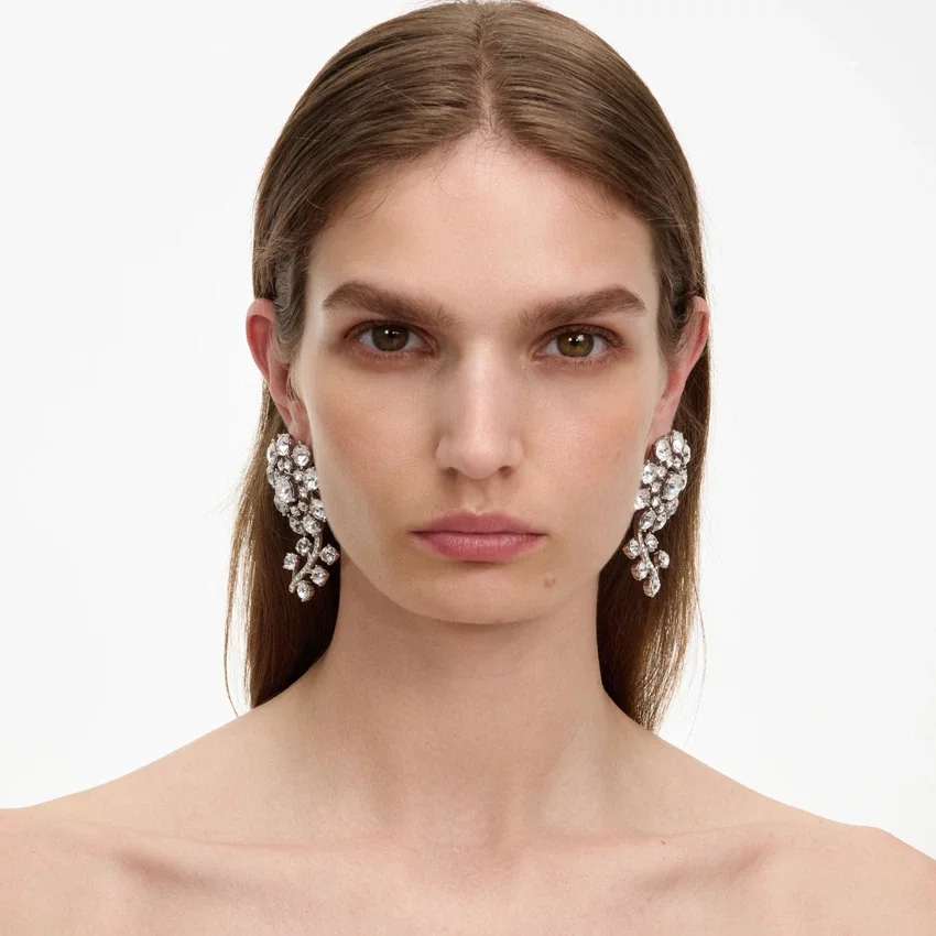 Silver Flower Crystal Earrings Silver Flower Crystal Earrings