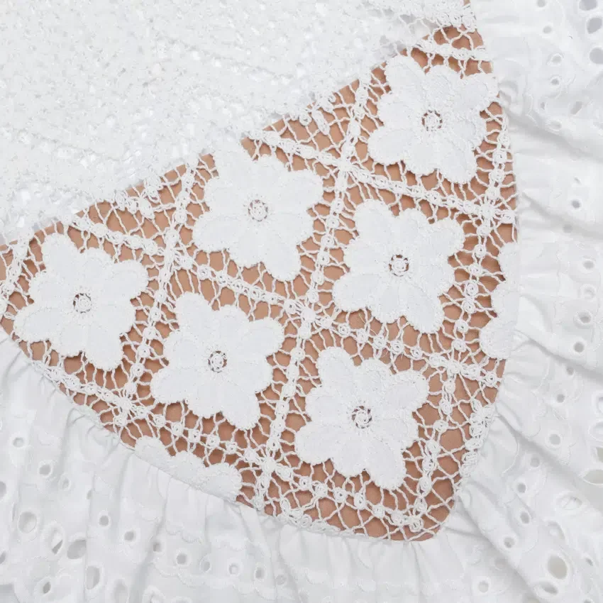 White Crochet Lace Crop Top White Crochet Lace Crop Top